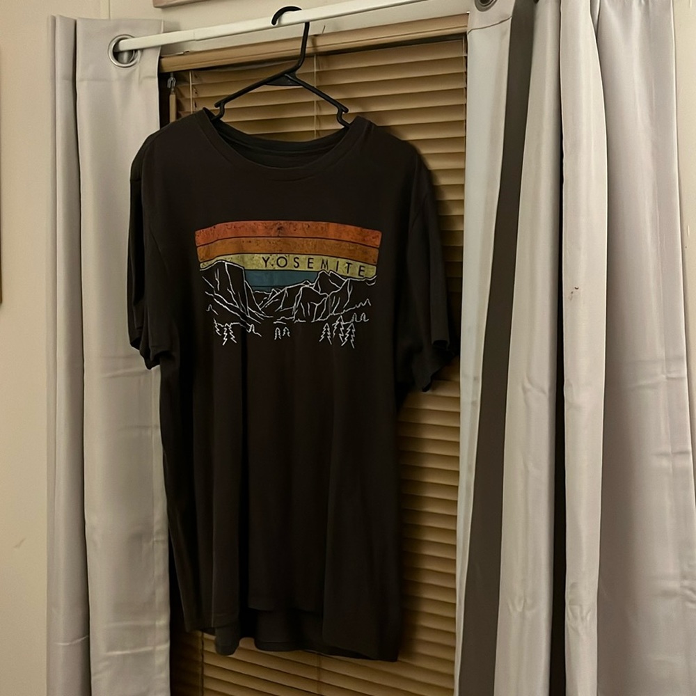 MENS YOSEMITE TEE - SONOMA